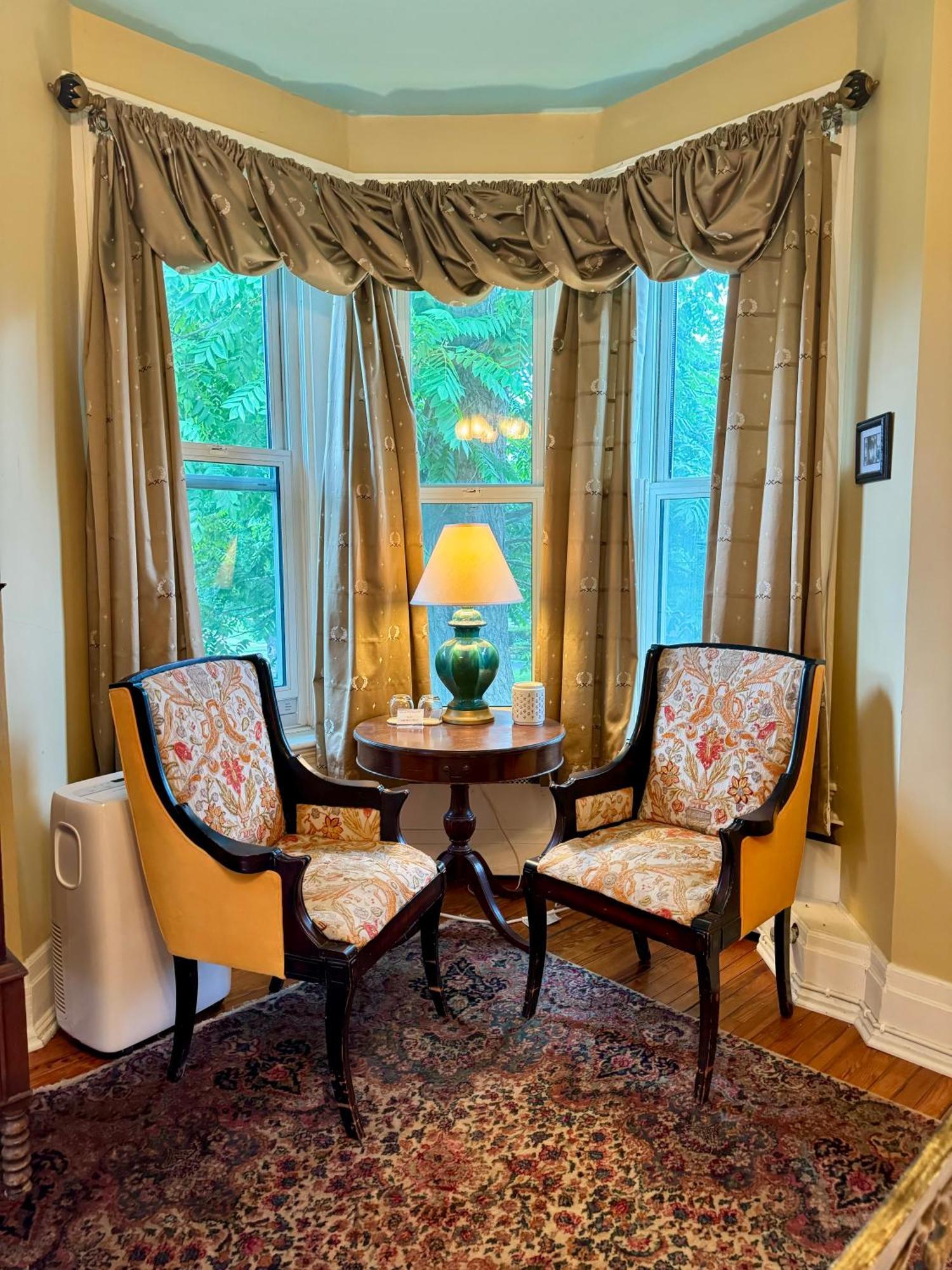 The Edwards Waterhouse Inn Fredonia 외부 사진